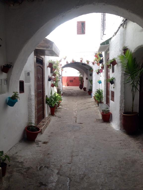 Hotel Riad Dalia Tétouan Екстериор снимка